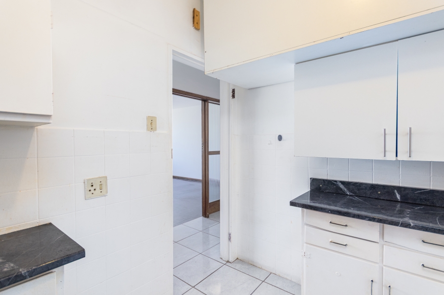 2 Bedroom Property for Sale in Wynberg Upper Western Cape
